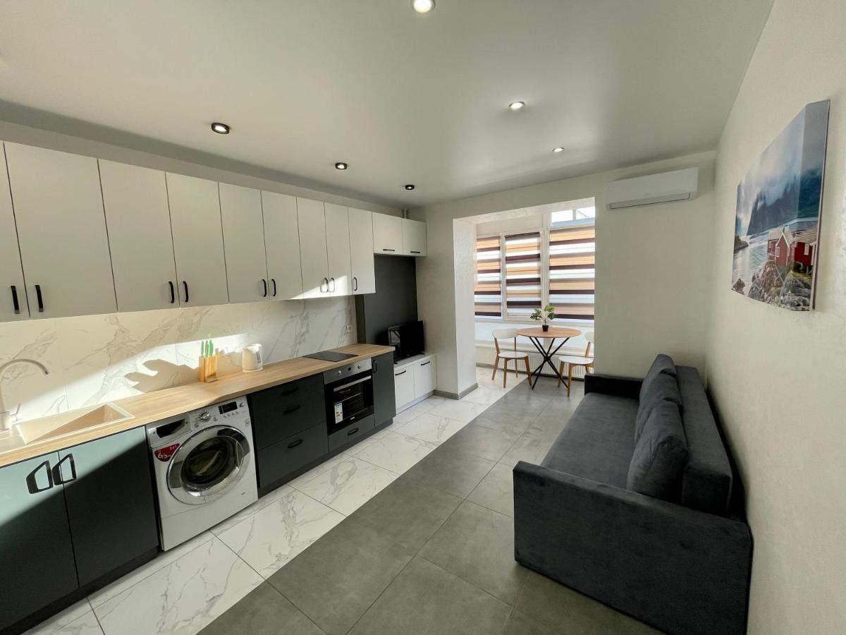 Apartment Premium In Center 이바노프란키우스크 외부 사진